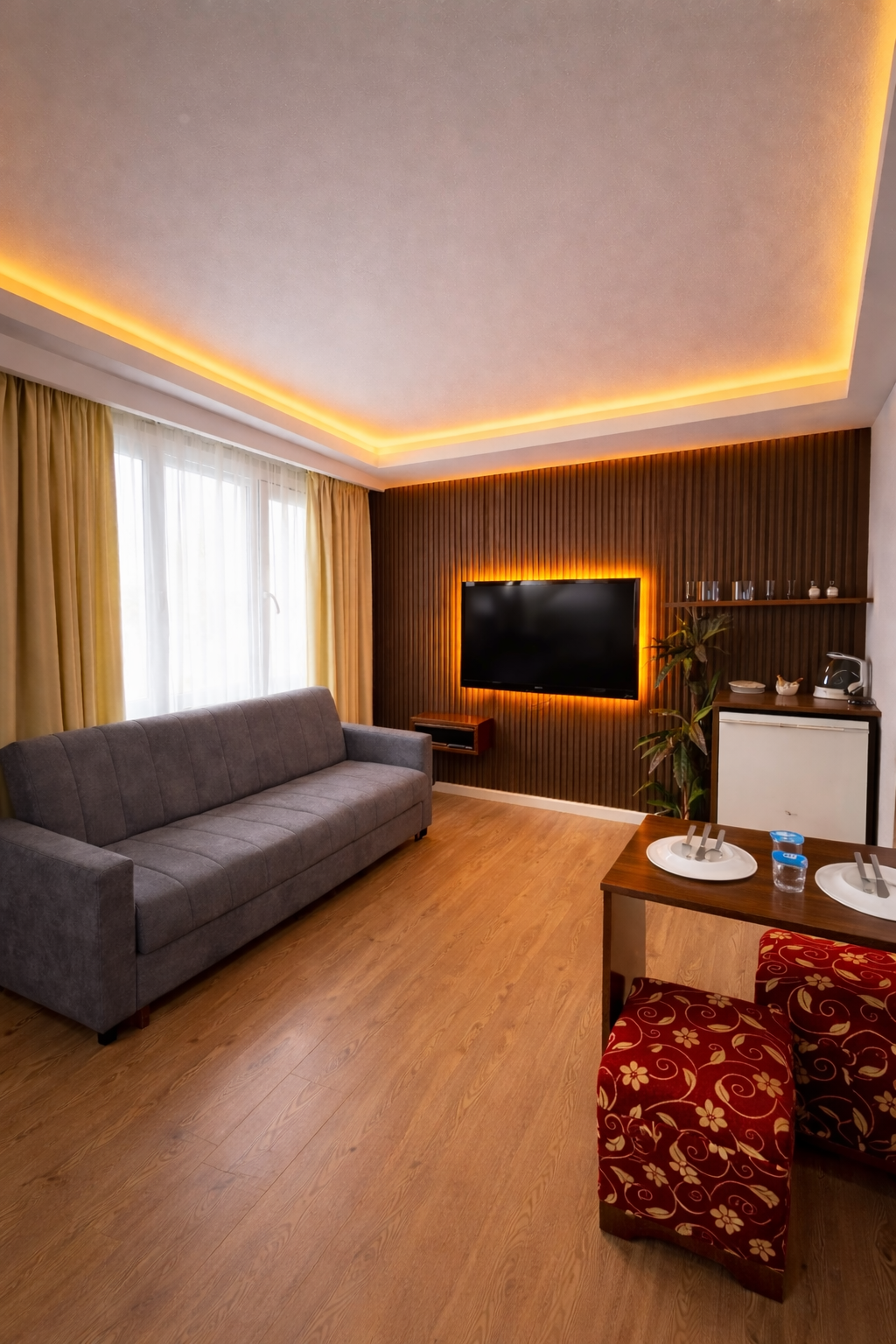 Luxury Stüdyo Suit 